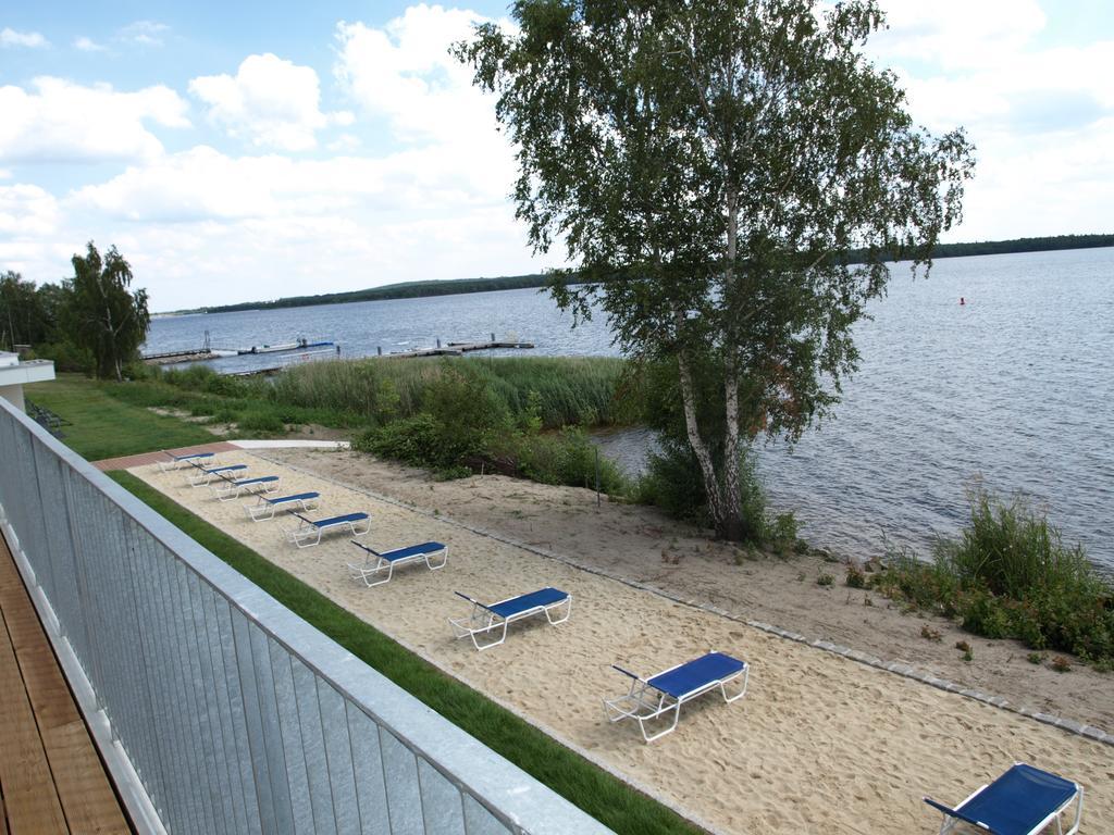 Strandhotel Senftenberger See Стая снимка