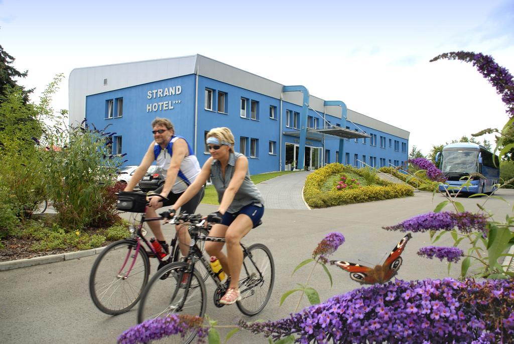Strandhotel Senftenberger See Стая снимка